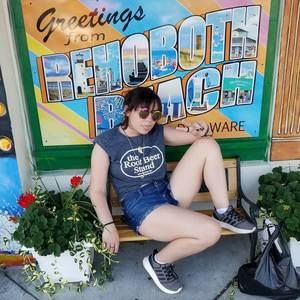 Meet your Posher, Emily